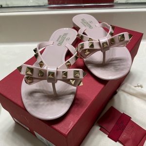 Valentino Flip-flops